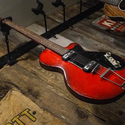 Hofner Model 162 Colorama 1960s - Red Burst image 10