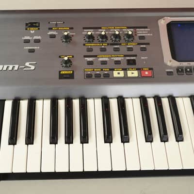 Roland Fantom-S 61-Note Sampling Workstation Keyboard image 2