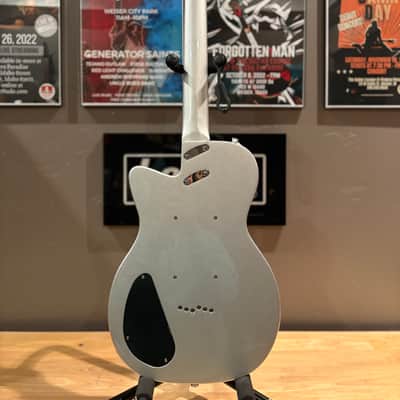 Silvertone 1303/U2 Reissue 2010s - Silverburst image 6