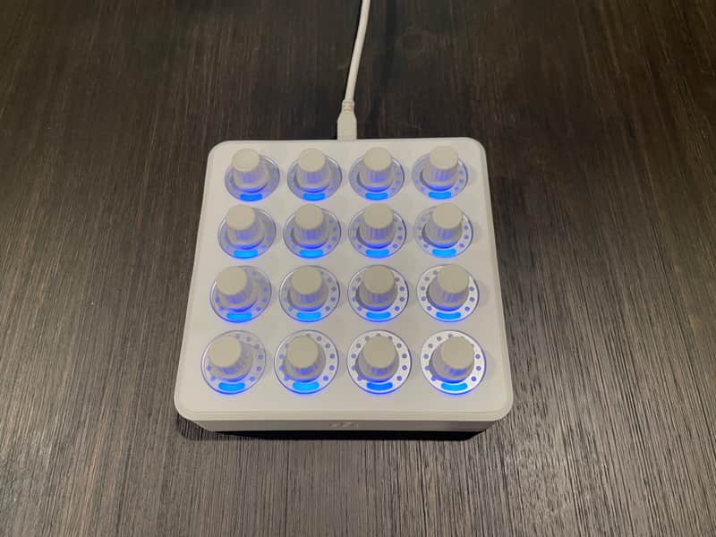 DJ Tech Tools Midi Fighter Twister 2010s - White image 1