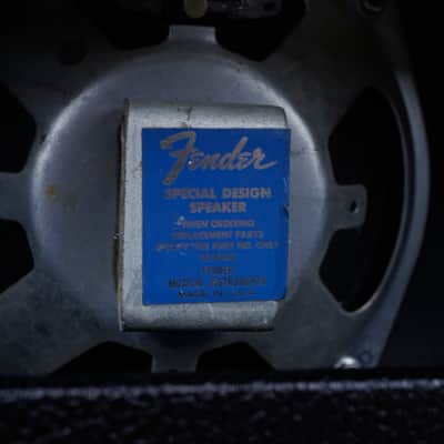 Fender Bronco 6-Watt 1x8" Guitar Combo 1971 Silverface image 11