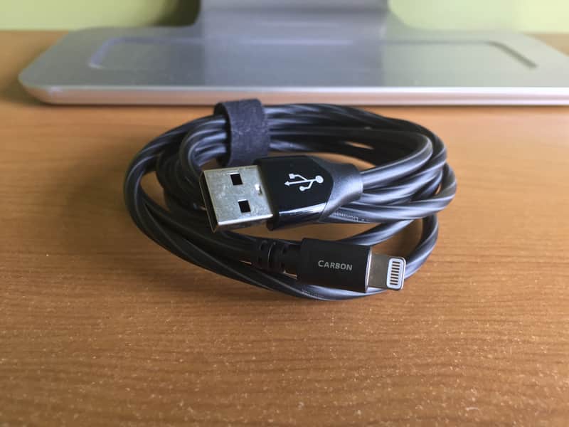 Audioquest Carbon 2.5' USB-to-Lightning Cable image 1