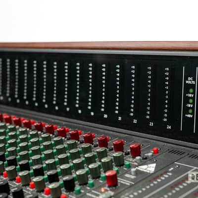 Trident Series 68 Mixing Console 24/8/2 image 11