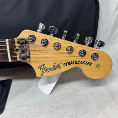 Fender American Performer Stratocaster Guitar with Rexylab Ultimate Strat upgrades/mods + Case 2023 - Arctic White / Rosewood fingerboard image 7