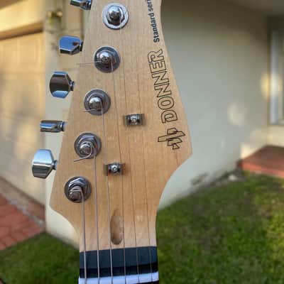 Fat Strat style body Complete Package SSH custom build locking tuners High mass Trem body Mini toggles "Gilmore mod" 14 tones image 5