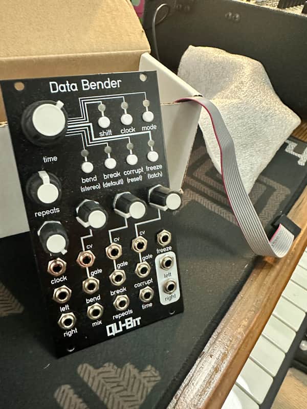 Qu-Bit Electronix Data Bender
