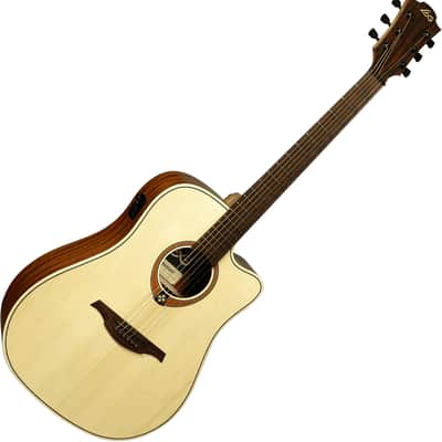 Lag Tramontane 70 Dreadnought, Pickup image 2