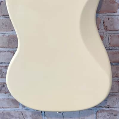 Fender Reissue ‘69 Mustang Japan 1995 - Vintage White image 4