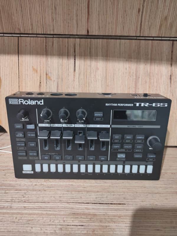 Roland TR-6S Rhythm Composer 2020 - Present - Black image 1