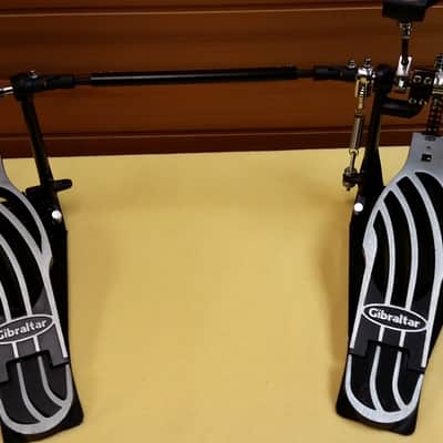 Gibraltar 5611DB Prowler Dual chain Double Bass Drum Pedal image 1