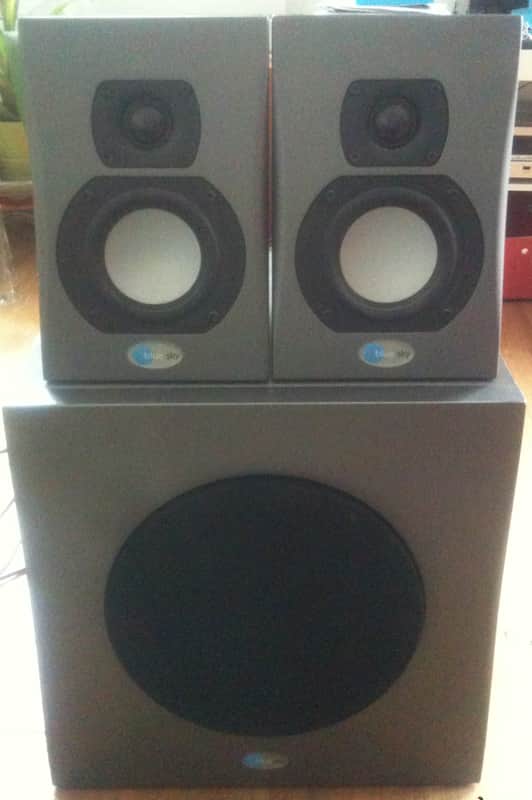 Blue Sky MediaDesk 2.1 Powered Studio Monitors with Subwoofer image 1