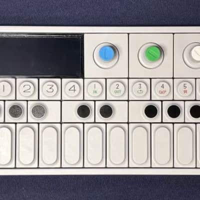Teenage Engineering OP-1 Portable Synthesizer Workstation 2011 - Present - White image 3