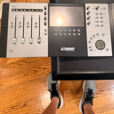 Euphonix MC Control 4-Fader DAW Control Surface with Touch Screen 2000s - Silver image 1