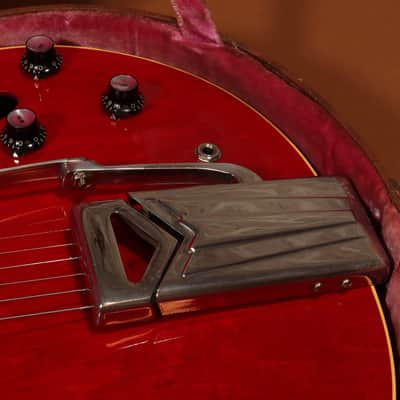 1961 Gibson ES-330 TDC W. Factory Sideways Vibrola - Cherry image 10