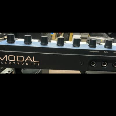 Modal Electronics Cobalt 5S 5 Voice Extended VA Synthesizer Keyboard image 4