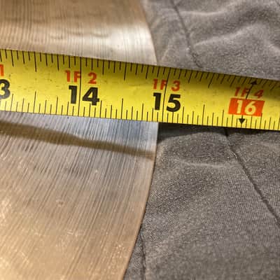 Paiste Giant Beat 15” Top hi hat cymbal 897 grams - Brilliant image 11