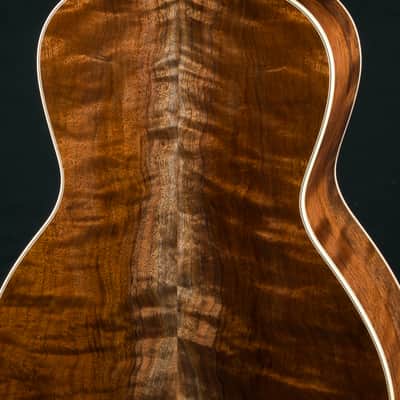 Bourgeois L-DBO 12-Fret Artist Custom Figured Walnut and Aged Tone Bearclaw Sitka Spruce Sunburst NEW image 19
