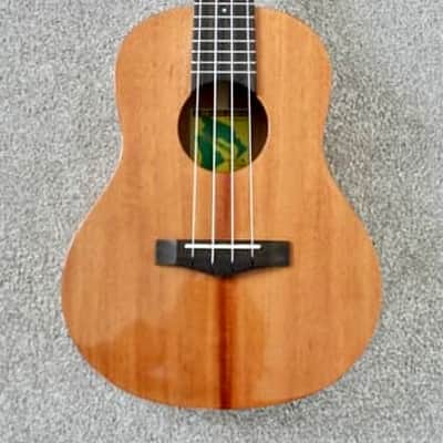 Big Island Ukulele Co. Golden Koa Tenor Ukulele KT-TR W / Carrying Case image 4