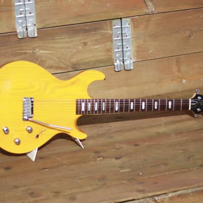 Line6 Variax 700 - Amber image 3
