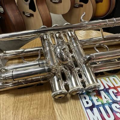 Allora ATR-580 Chicago Series Professional Silver Plated Bb Trumpet w/ Case image 3