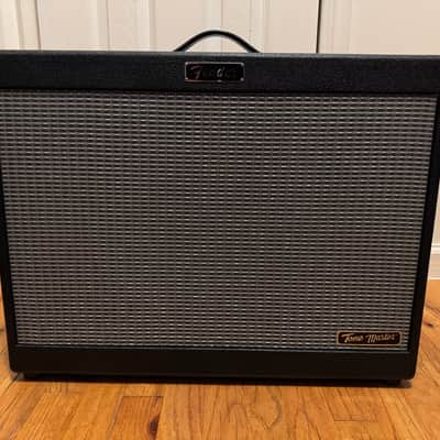 Fender Tone Master FR-12 1000-Watt 1x12" Active Guitar Speaker Cabinet with Dust Cover image 1