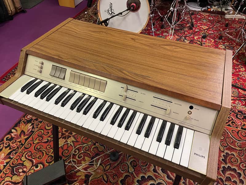 Philips Philicorda GM 754 Vintage and Cool Sounding Organ From The 1970s image 1