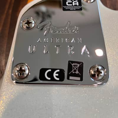 Fender American Ultra Telecaster 2023 - Arctic Pearl image 3