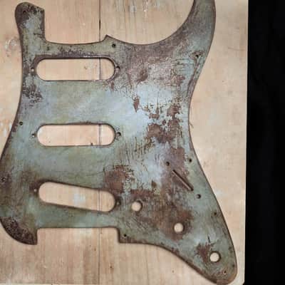 Fender stratocaster pickguard - steel rust Heavy relic image 3