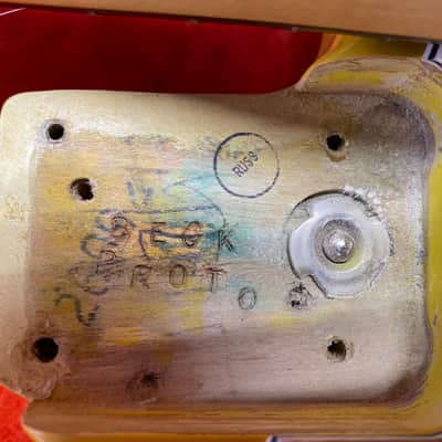 1995 Fender Jeff Beck Graffiti Yellow  Prototype One Of A Kind Stratocaster image 7