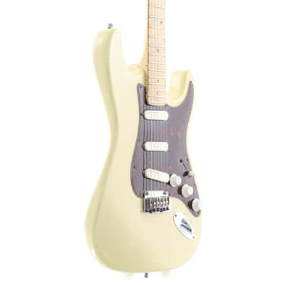 Fender USA Deluxe Strat Plus Blonde [N3159219] (03/02) image 8