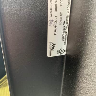 Middle Atlantic 21U professional Rack with Drawer and Lock  model ERK-2125LRD 2010s Black image 6
