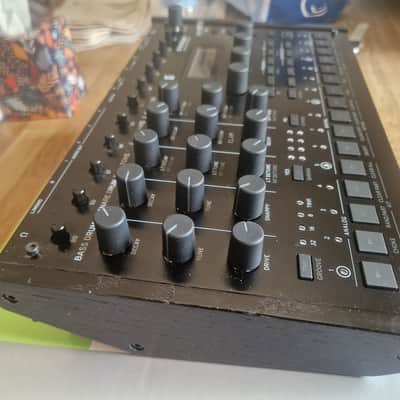 Korg Drumlogue Hybrid Drum Machine 2022 - Present - Black image 6