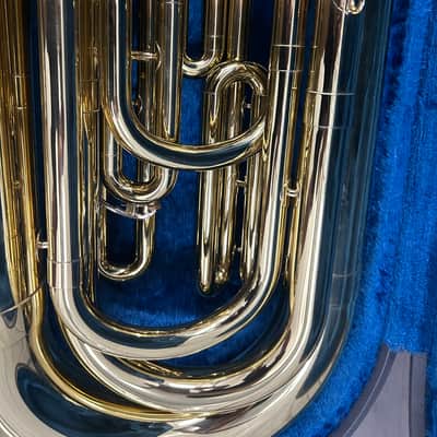 Yamaha YBB-105  3/4 tuba with case new condition ybb105 image 5