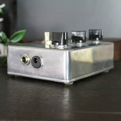 Preowened El Musico Loco el Boludo Boost / Overdrive w/ Box image 3