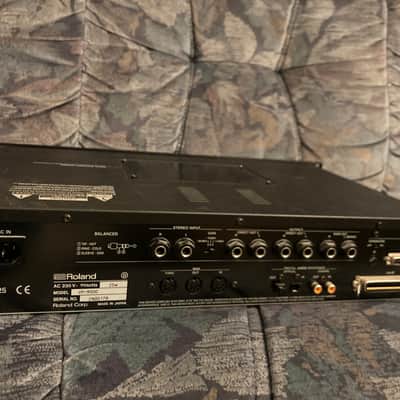 Little-used! Roland VP-9000 230V image 9