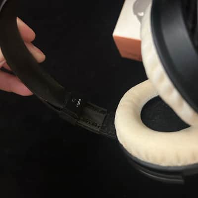 Beyerdynamic DT 330 image 9