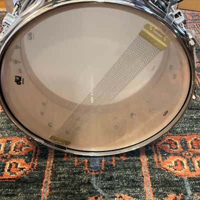 DW Collector’s Series SSC Maple Gun Metal Sparkle 6.5x14 Snare Drum image 9