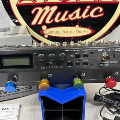Boss MS-3 ms3 Multi-Effects Switcher Pedal with Power Supply + Box image 4