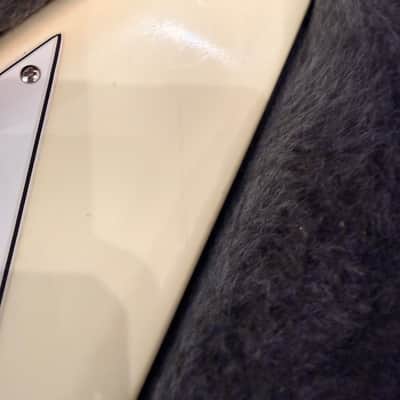 2009 Gibson Flying V ’67 Reissue – Exceptional Player – Duncan SH-5/Jazz – OHSC and Papers image 16