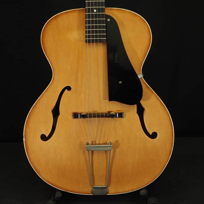 Guild A50-B 1956 - Refin image 1