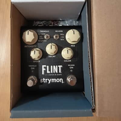 Strymon Flint Reverb and Tremolo V2 2022 - Present - Black image 3
