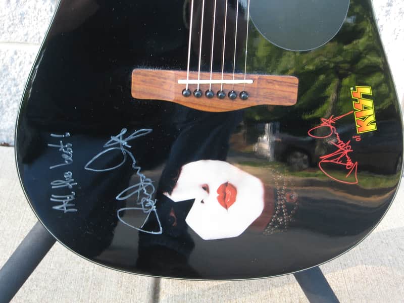 Silvertone Paul Stanley 