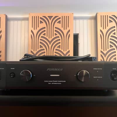 Elite 20 PF i Ultra Linear Power Conditioner Power Factor Correction 20 Amp image 1