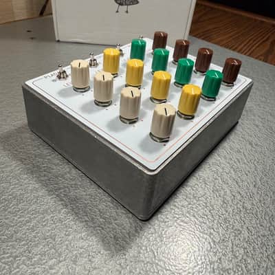 Pladask Elektrisk Matrise V3 2020 - Present - White image 4