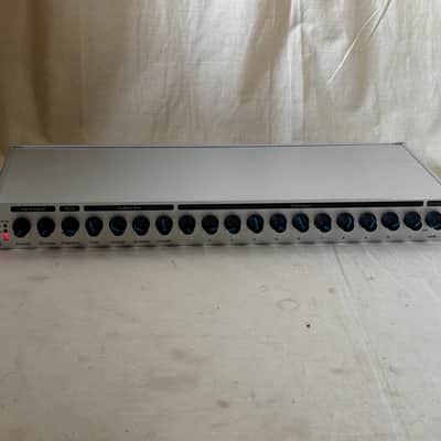 MAM VF11 Analog 11 Band vocoder & filter bank image 2