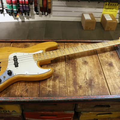 Fender Jazz Bass 3-Bolt with Maple Fretboard 1974 - 1983 - Natural image 2