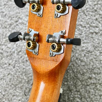 Brand New Kiwaya Student Model KSU-1 Ukulele W / Carrying Bag image 11