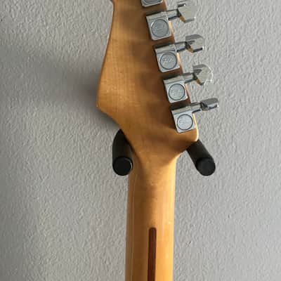 Fender Standard Stratocaster with Rosewood Fretboard 1998 - 2005 - Purple image 6