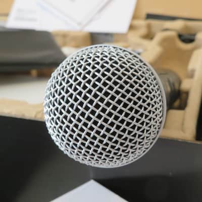 Shure SLXD24UK/SM58-K59 Wireless Microphone - New in Opened Box image 5