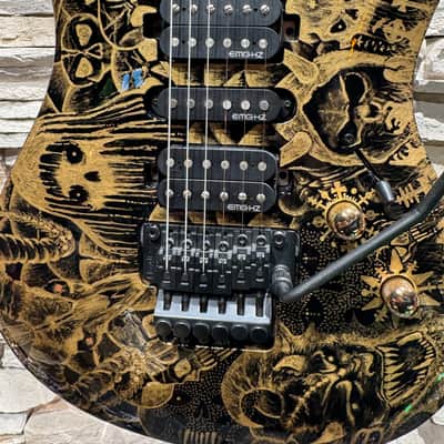 Lag Akane 200 CUSTOM GOLD SKULL Al’s Art Desing 2026 - Gold & Black image 4